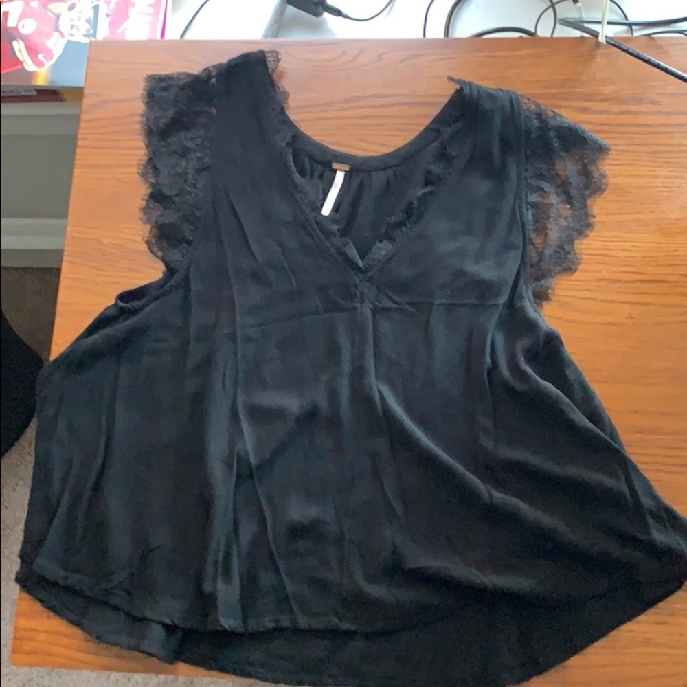 Free people lace tank!